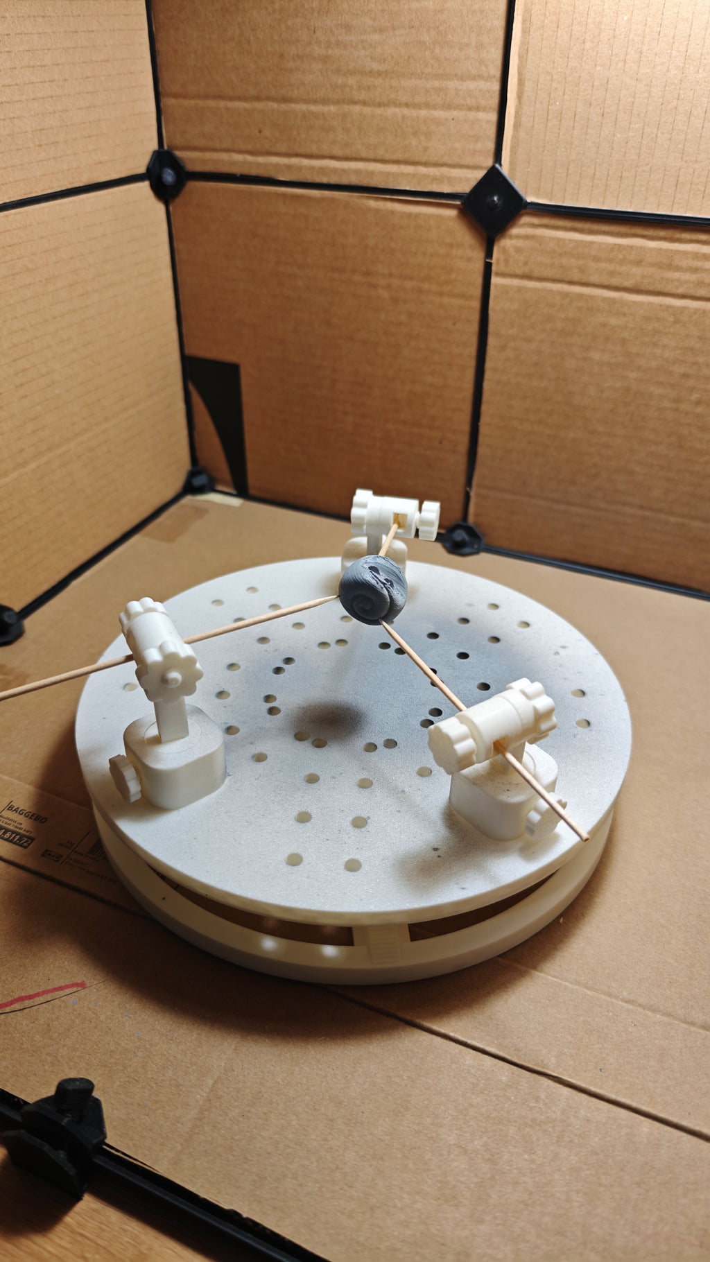 Rotating Painting Table