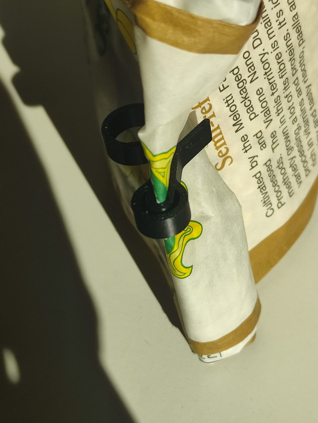 Simple Bag Clip