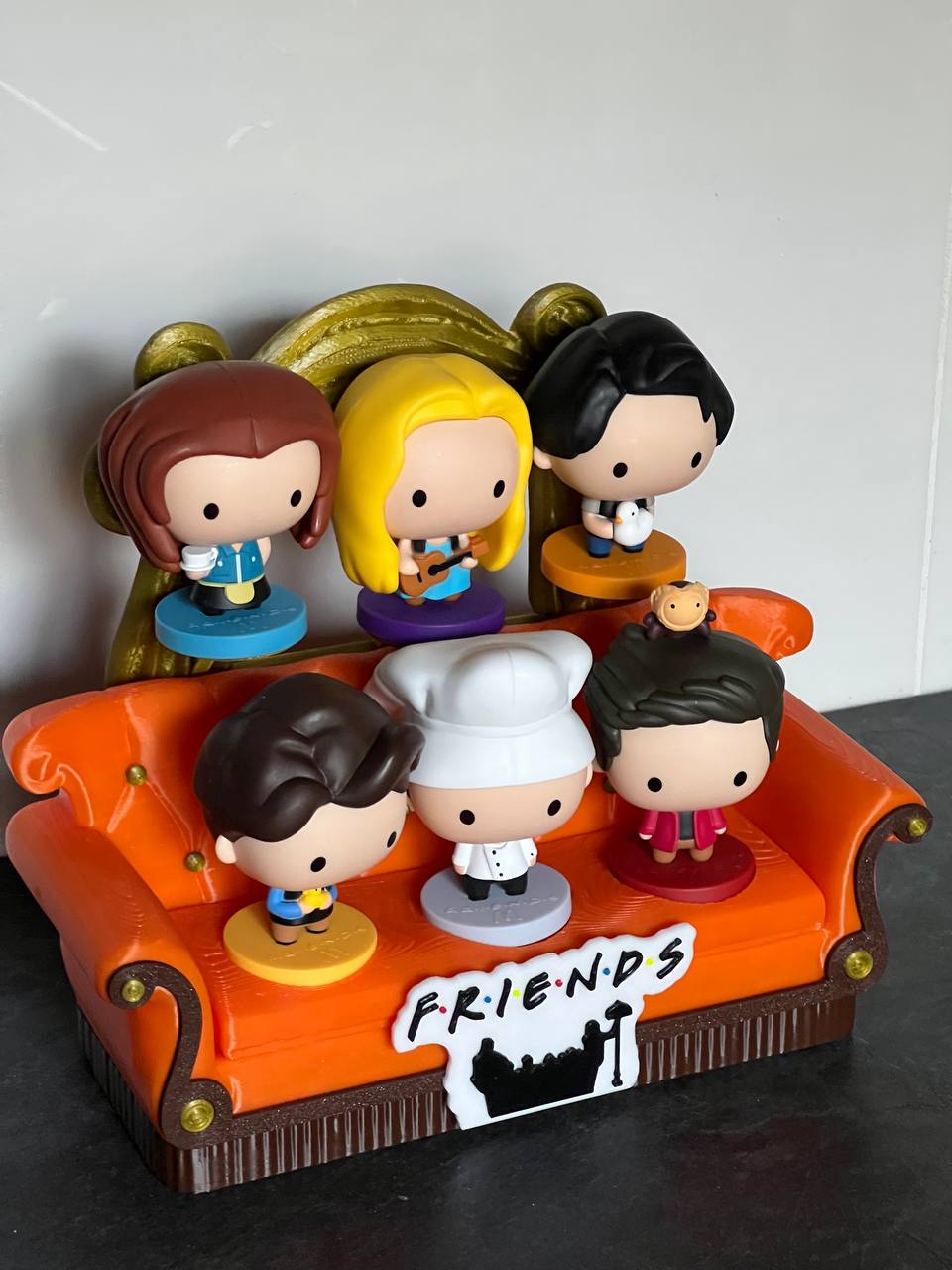 FRIENDS couch for McDonalds figures