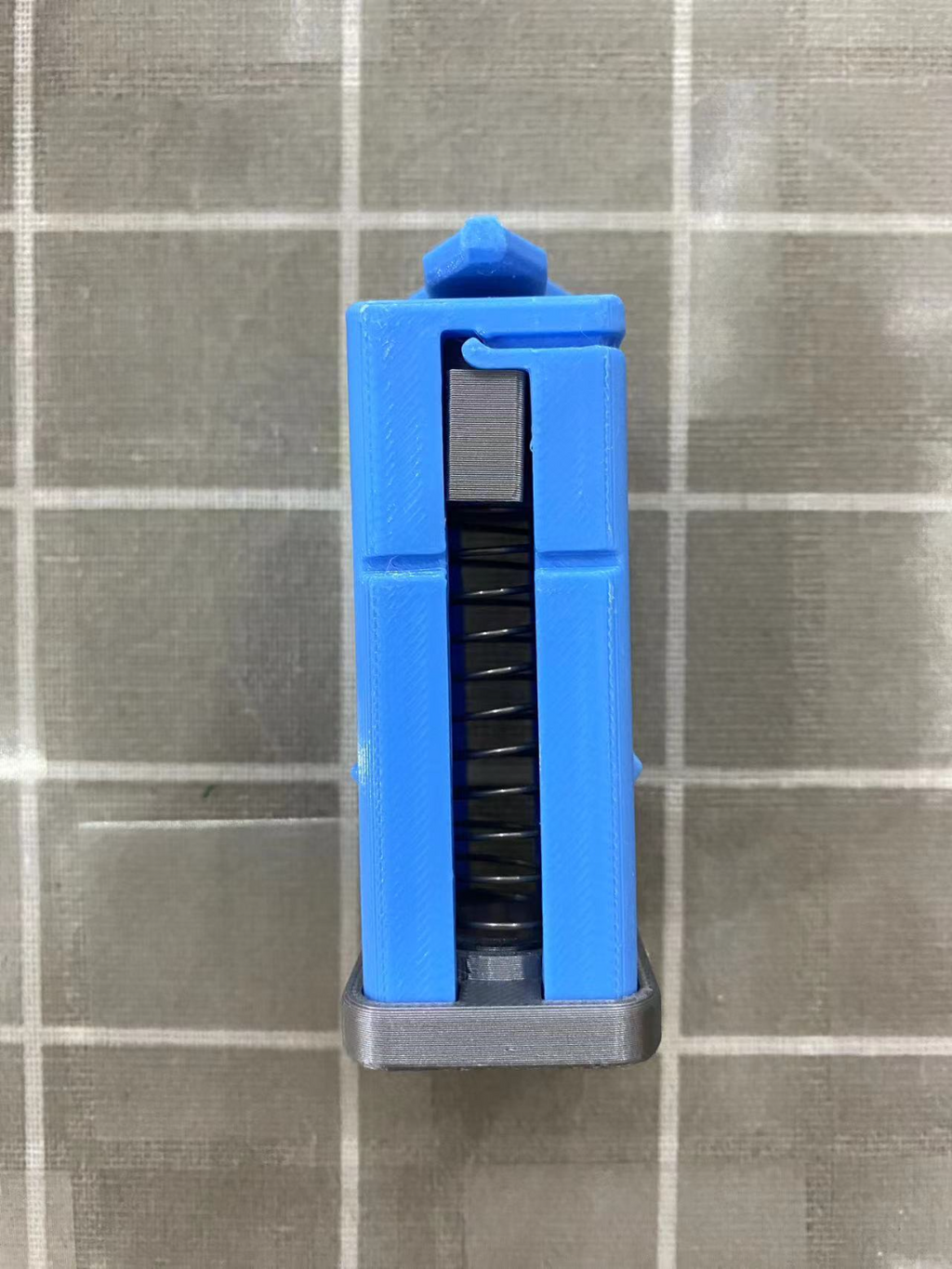TEC-9弹夹改弹簧