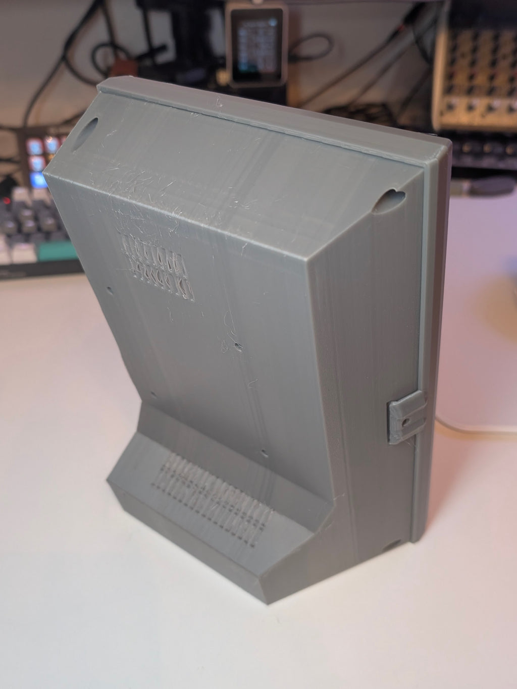 10.1" Raspberry Pi VESA Case (Meanwell LRS-35 PSU)