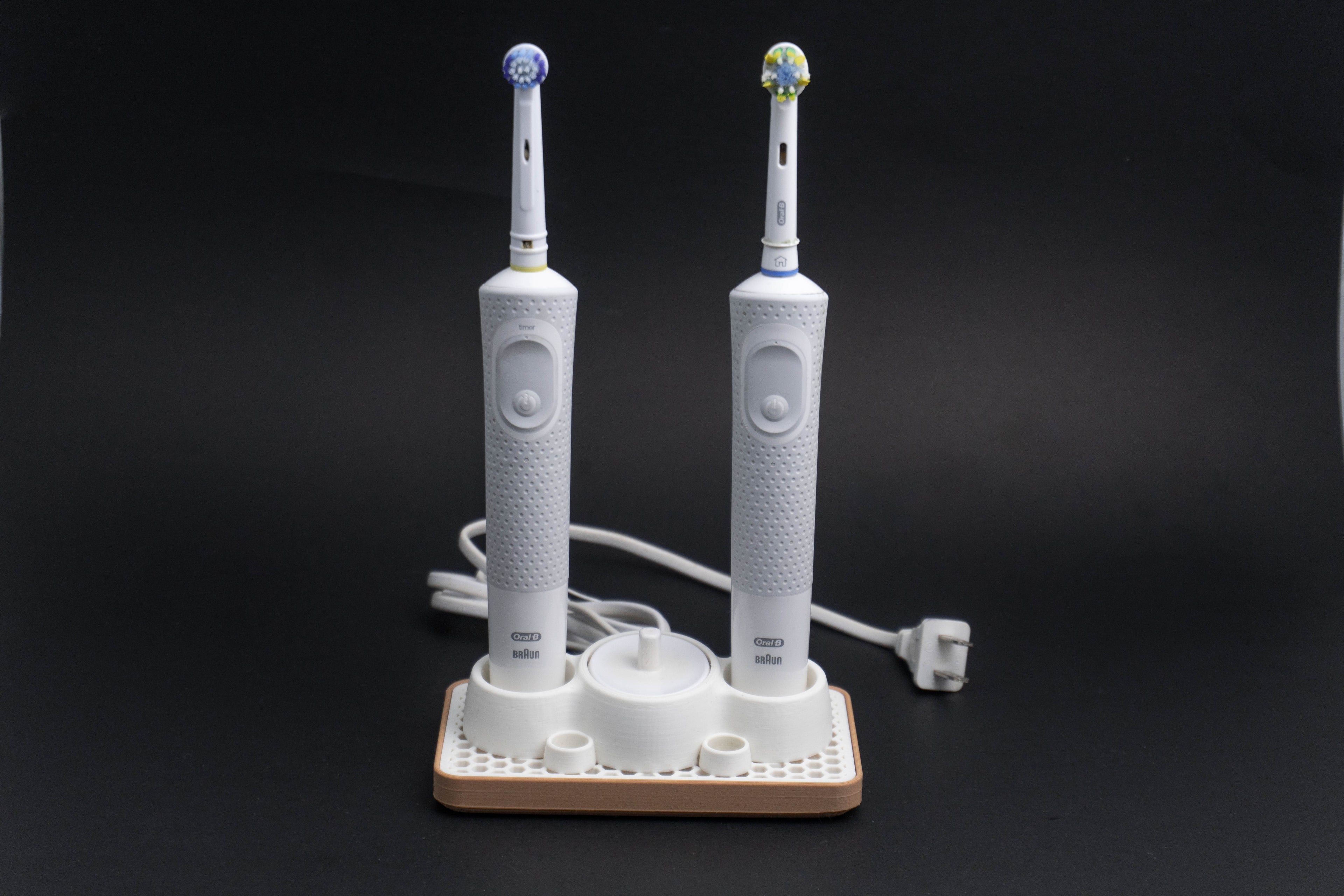 Oral-B Dual Toothbrush + Charger holder