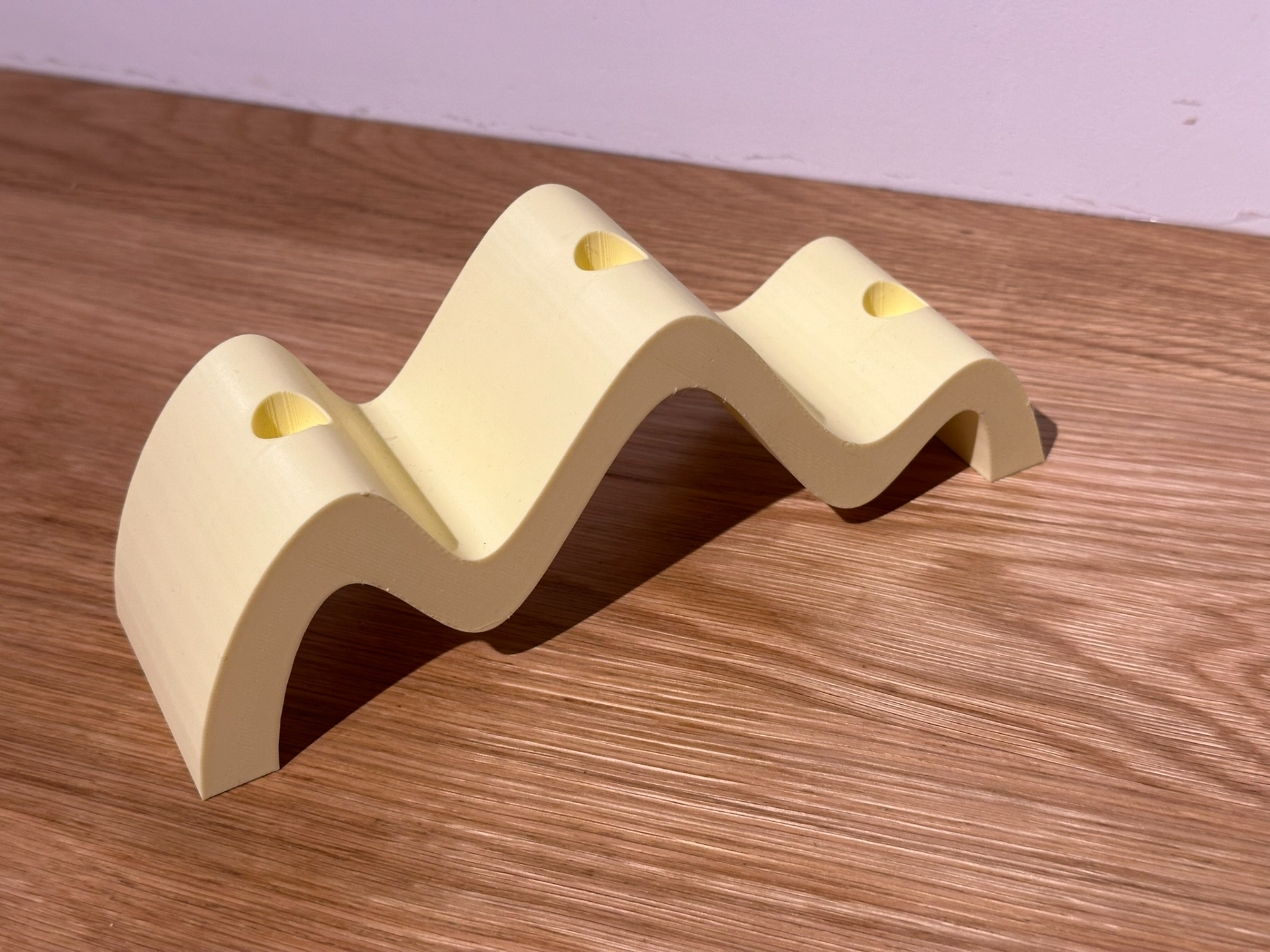 wavy candle holder (1,4 cm/0,55 inch candles)