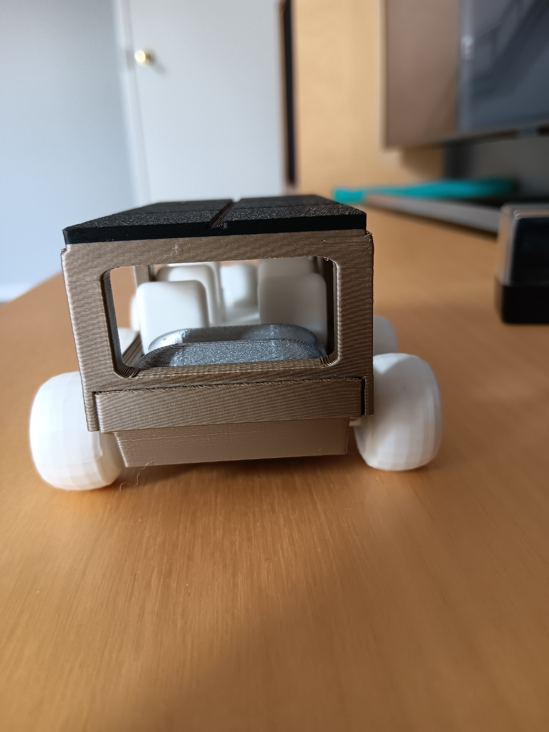Lunar explorer