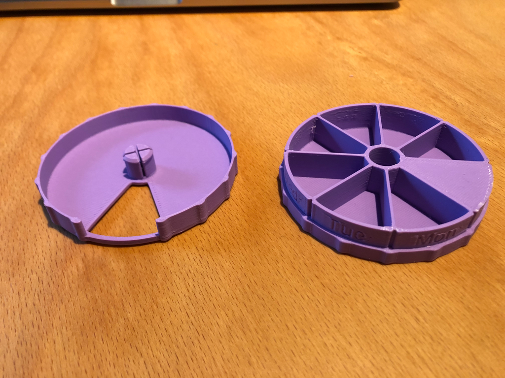Handy Daily Pill box V3 with Weekdays (ENG)