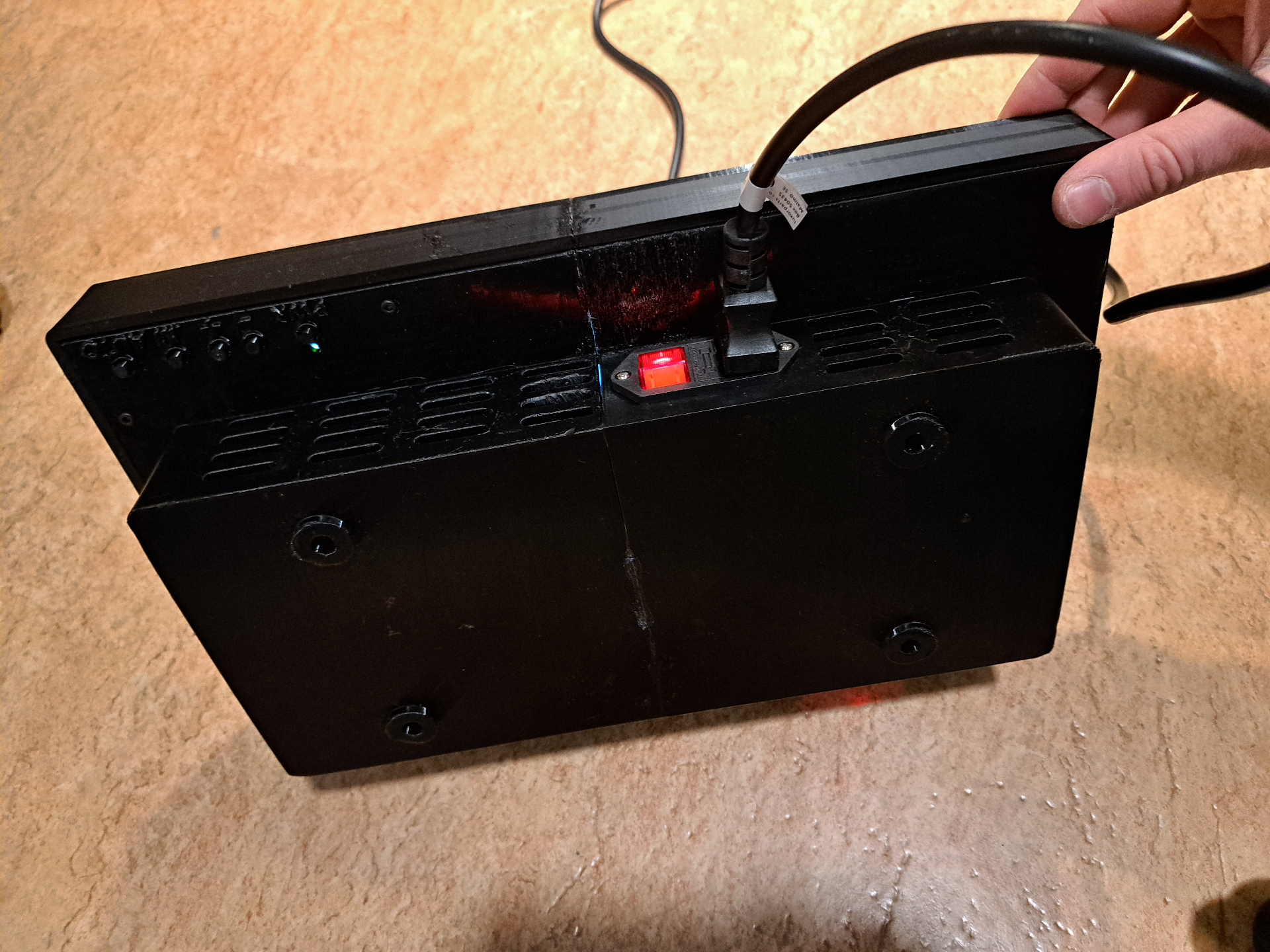 Monitor Case - Infohub