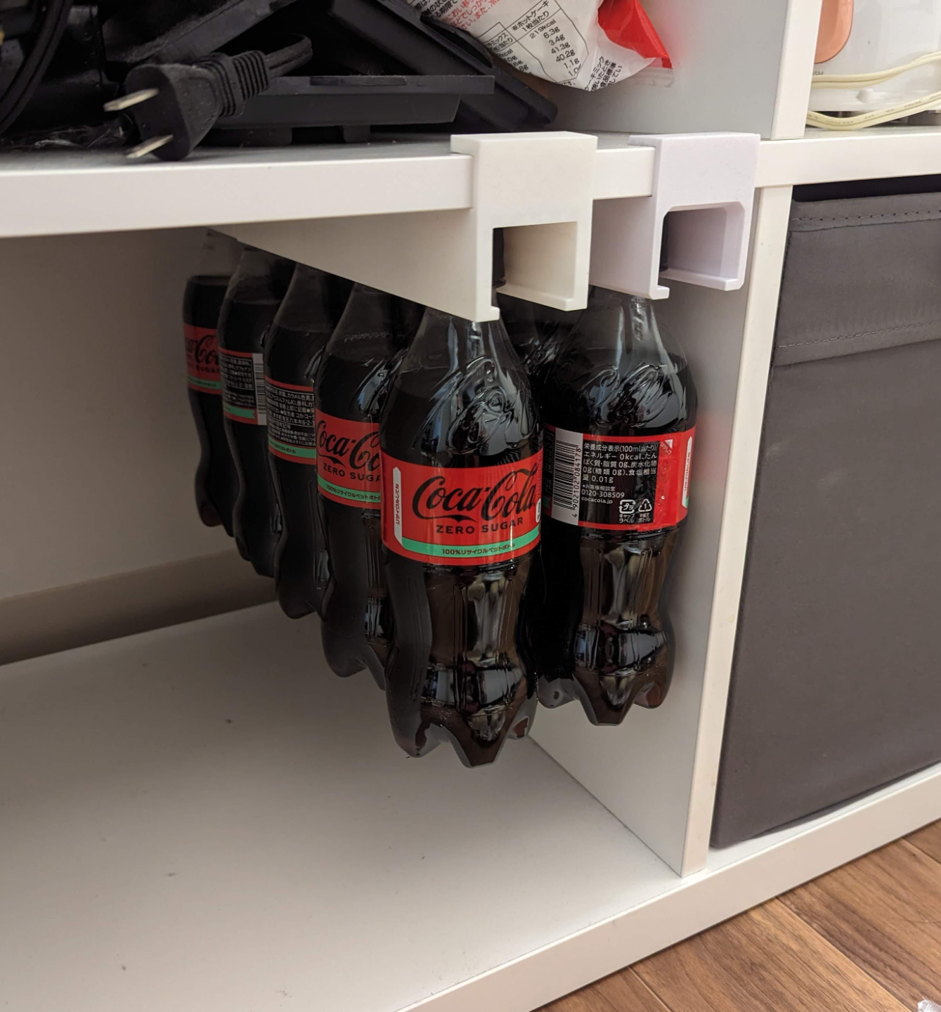 PET bottle storage for IKEA Kallax - No support, no glue, no screws required: only print and connect