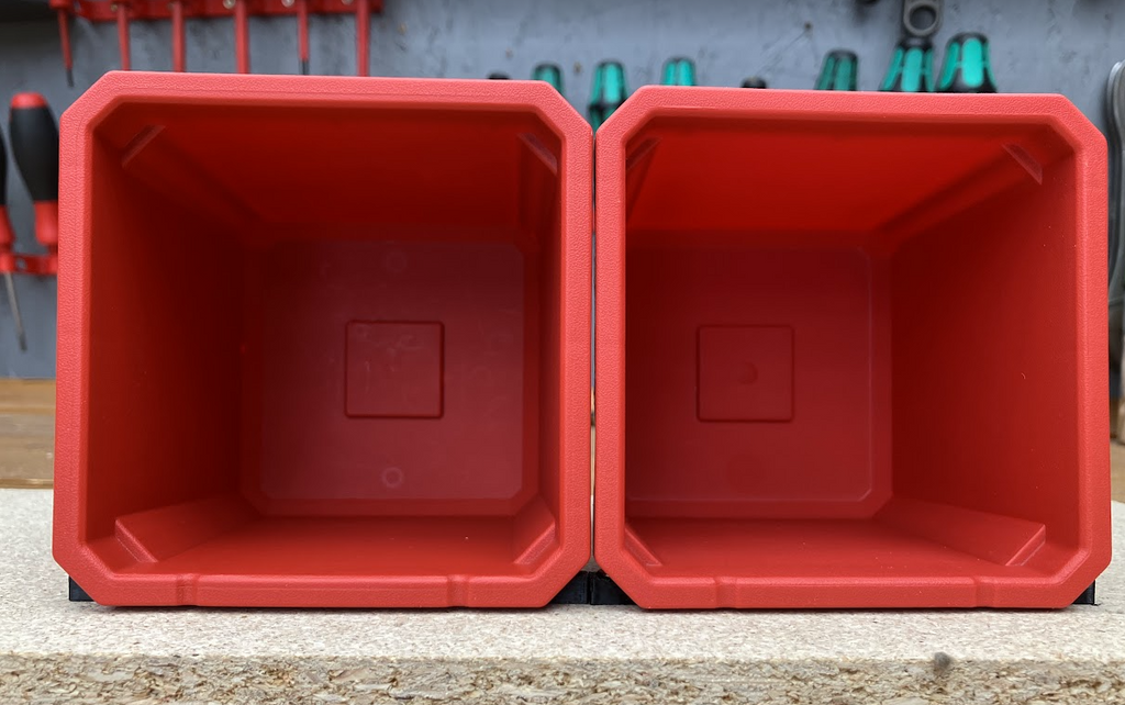 Milwaukee Packout Bin / Container wall mount
