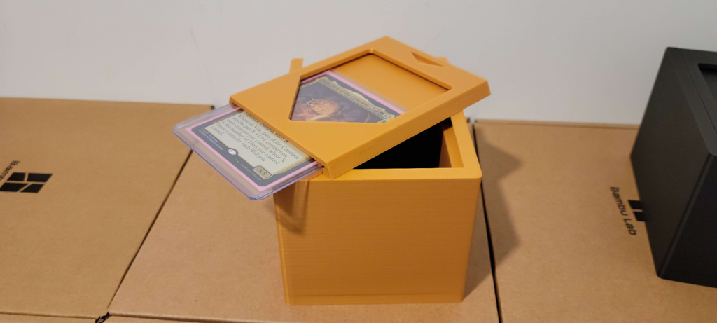 Magic The Gathering Commander Deckbox With Toploader Slot (Fits single and double sleeved)