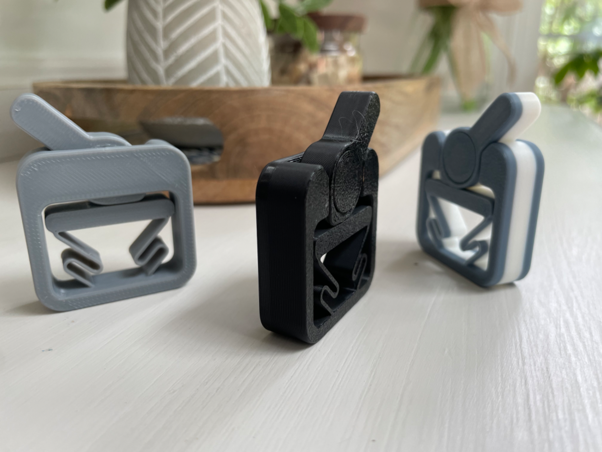 Fidget Toggle Switch - v2 - Print in Place
