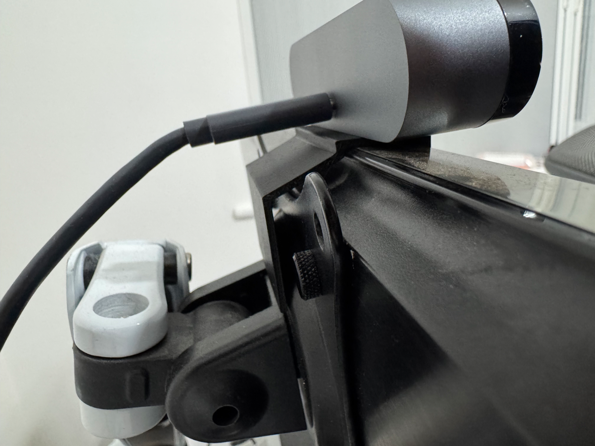 webcam monitor mount