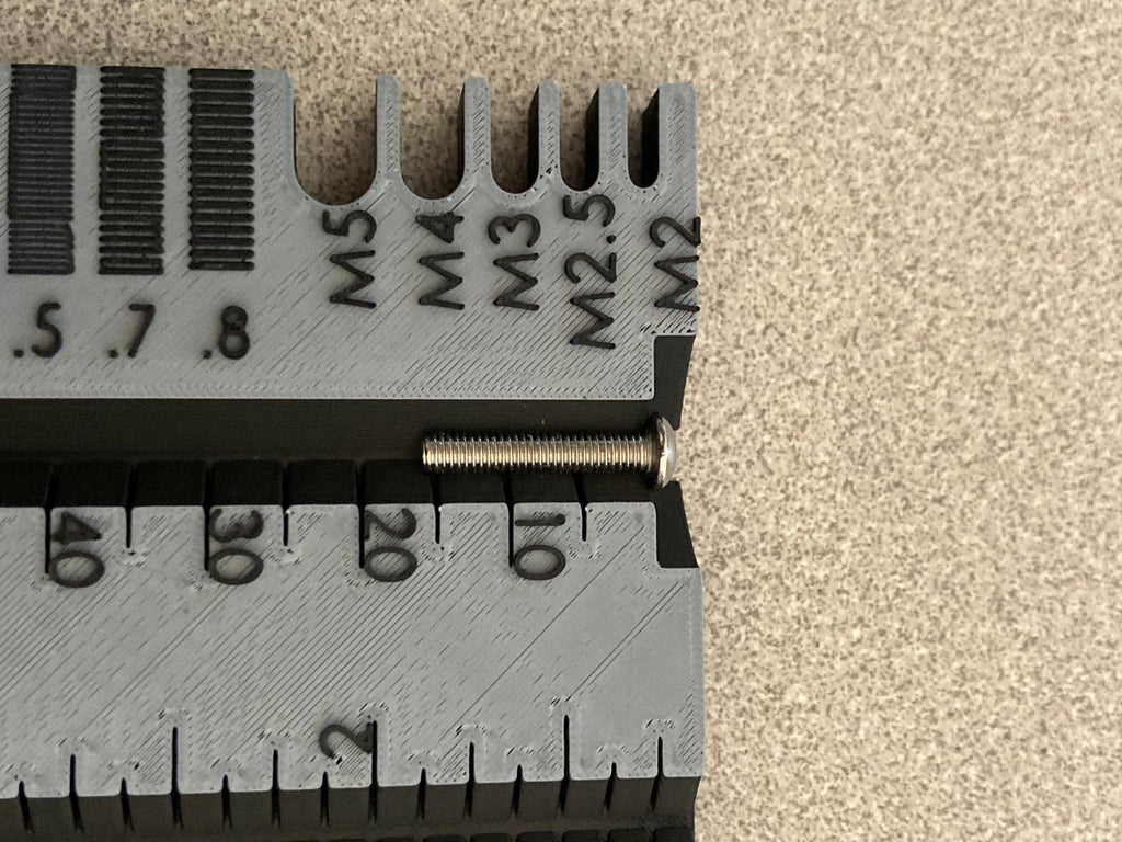 Screw gauge for Metric and Inch with threads