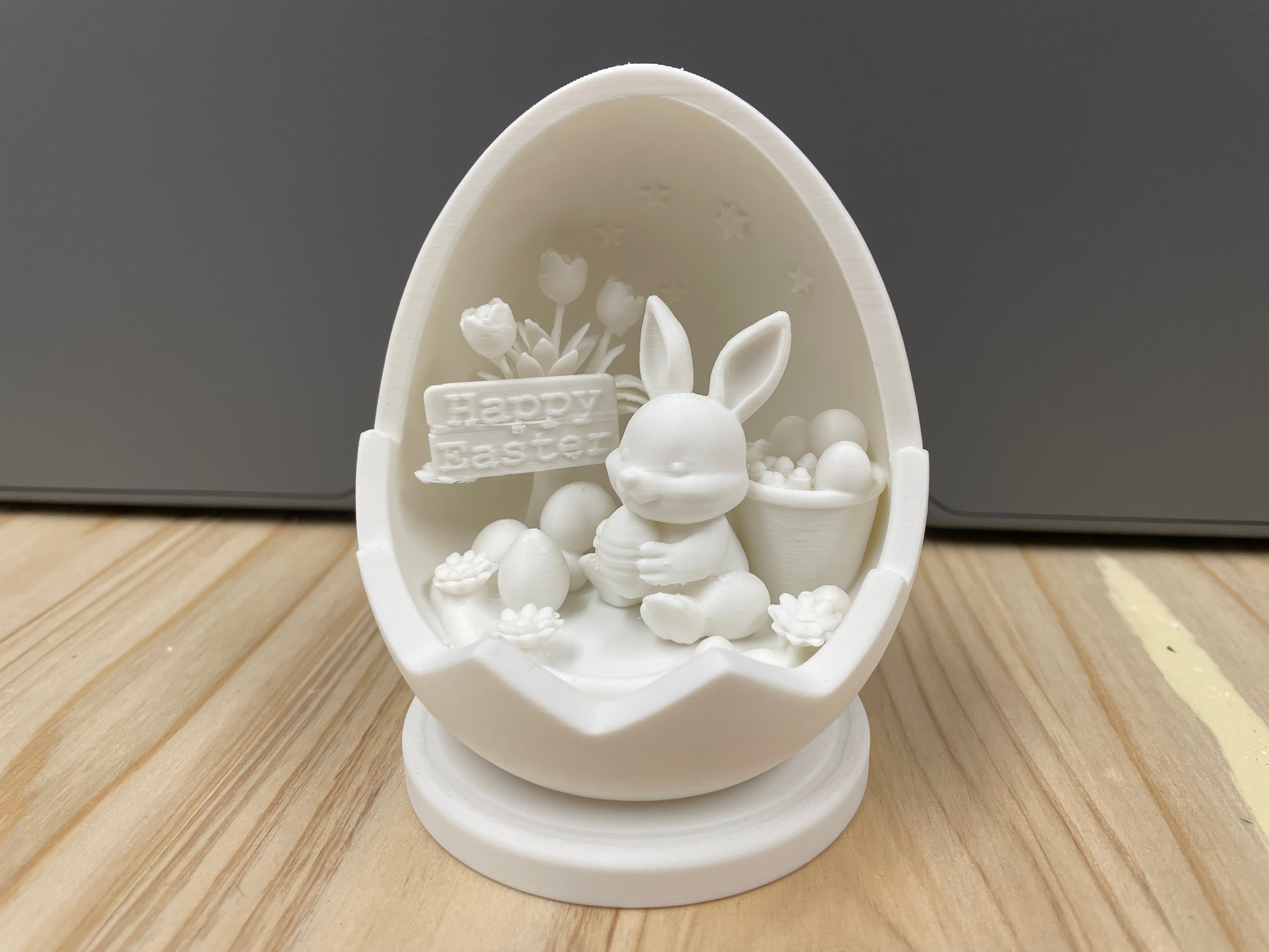 Easter Bunny Egg Decor