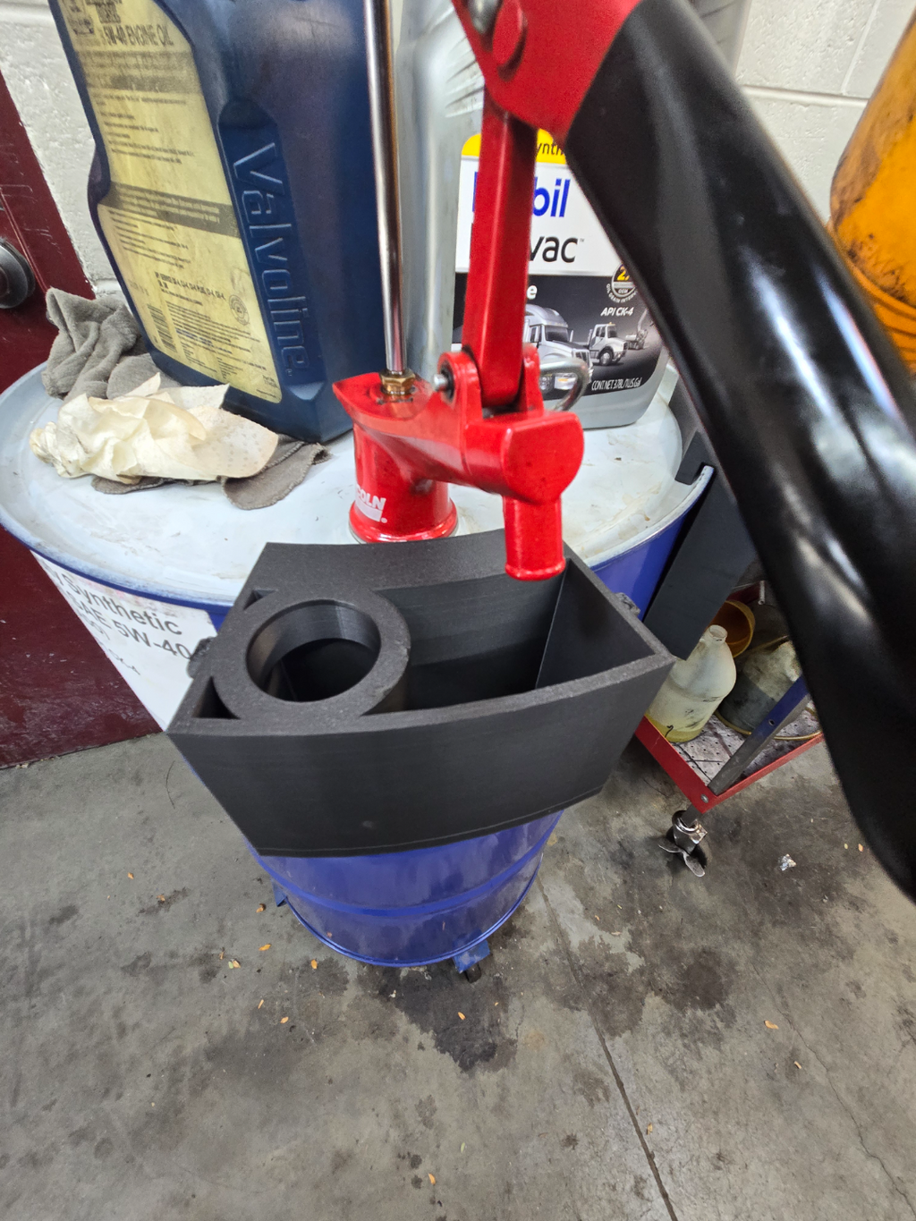 Oil Barrell Drip Tray with funnell holder