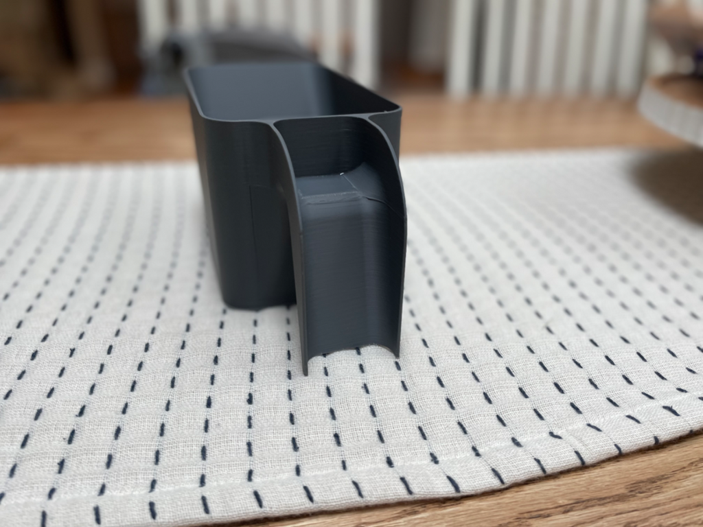 Simple Scooper for Fresh Cat Litter or Pet Food