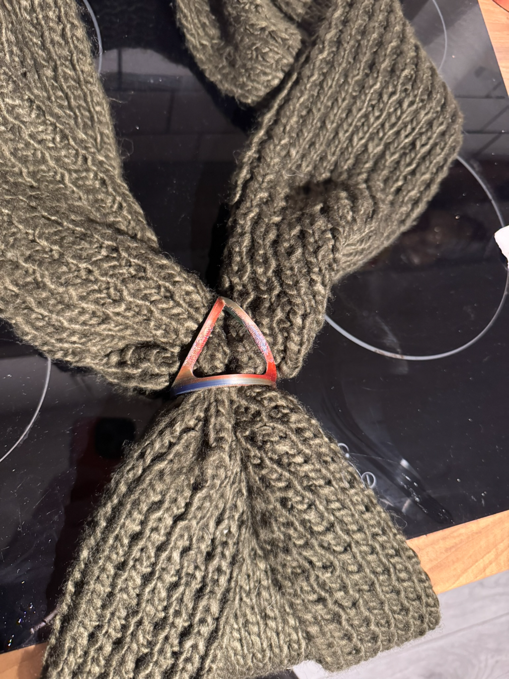 Elegant Scarf Ring – Secure & Stylish Hold