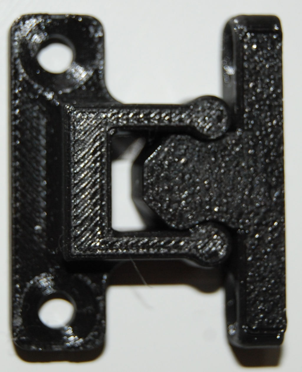 Door latch