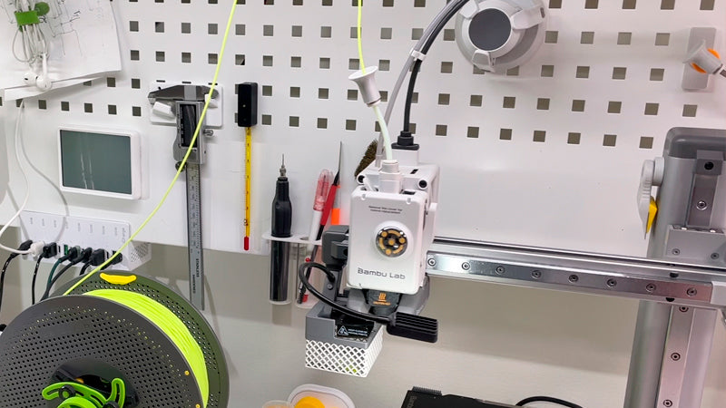 Universal Funnel Filament Guide