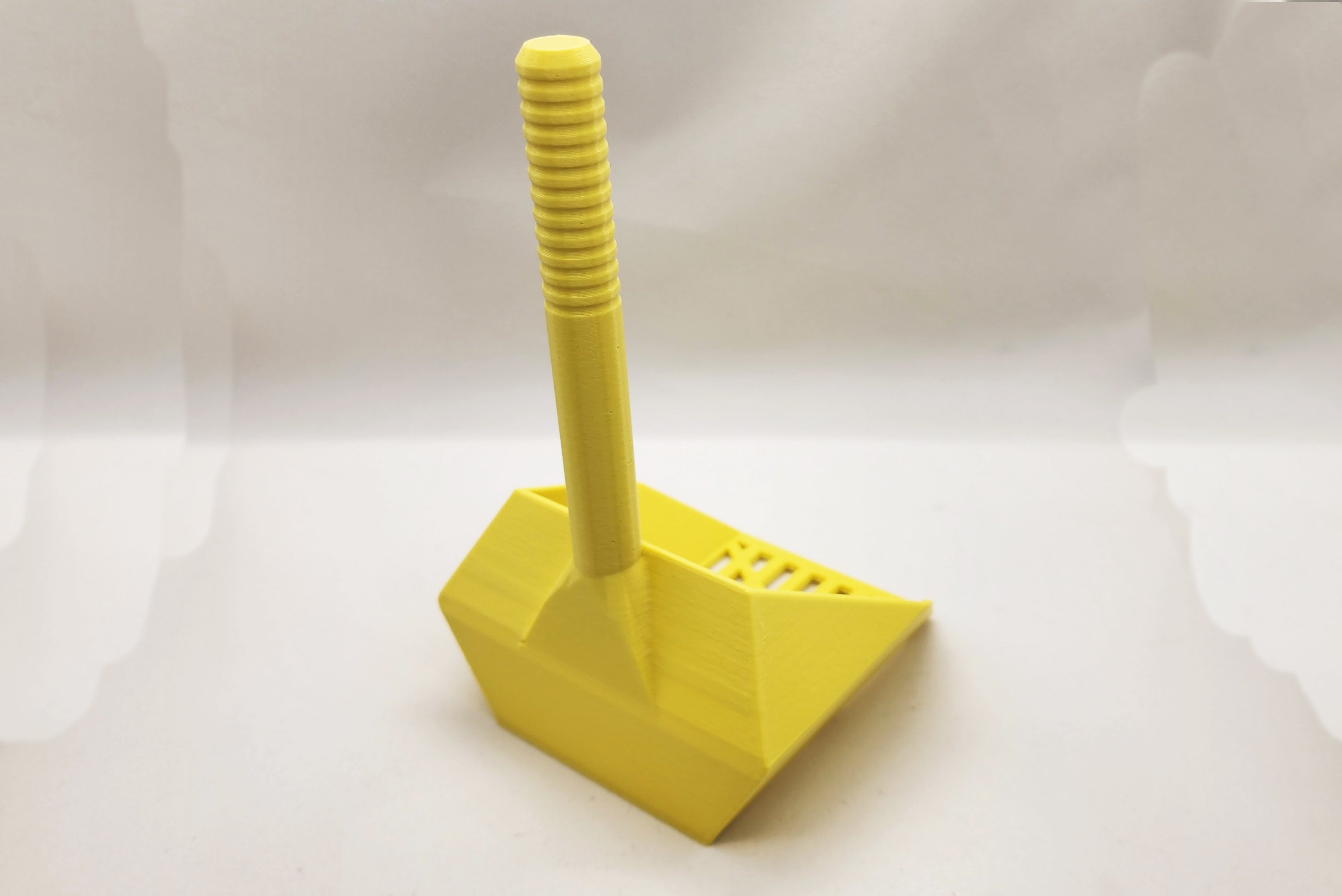 Ergonomic Pet Litter Scoop - No Supports