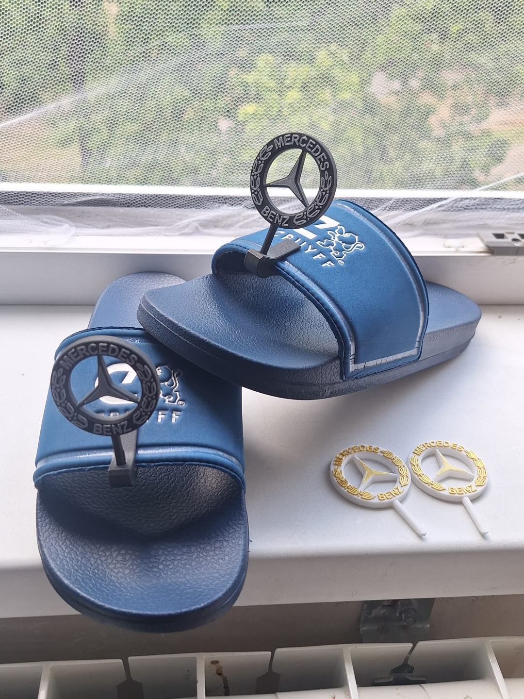 THE FASTEST SLIPPERS