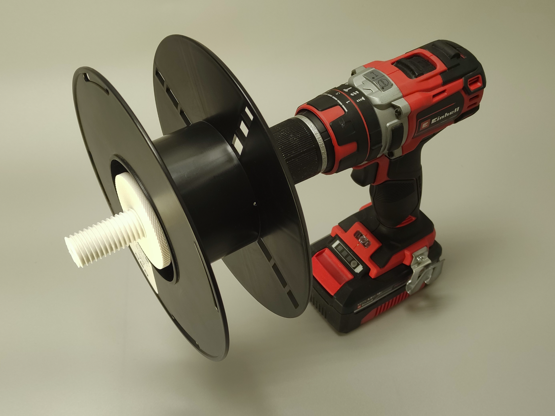 UPDATED: Simple Filament Respooler For Drill