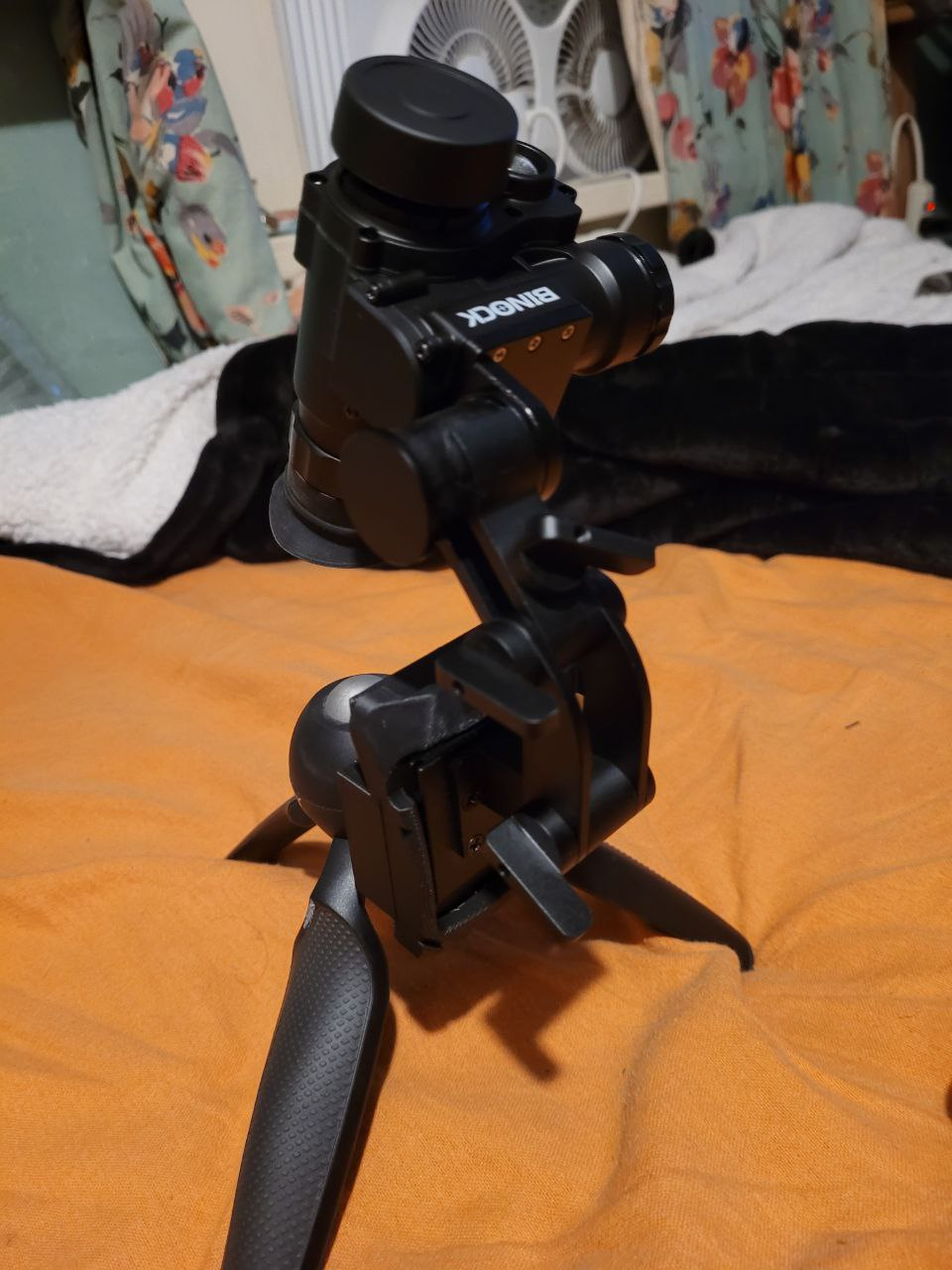 Helmet Wilcox to Camera Tripod Mount Adapter