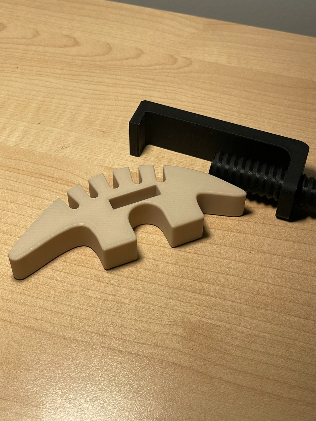 Armadillo Cable Clamp