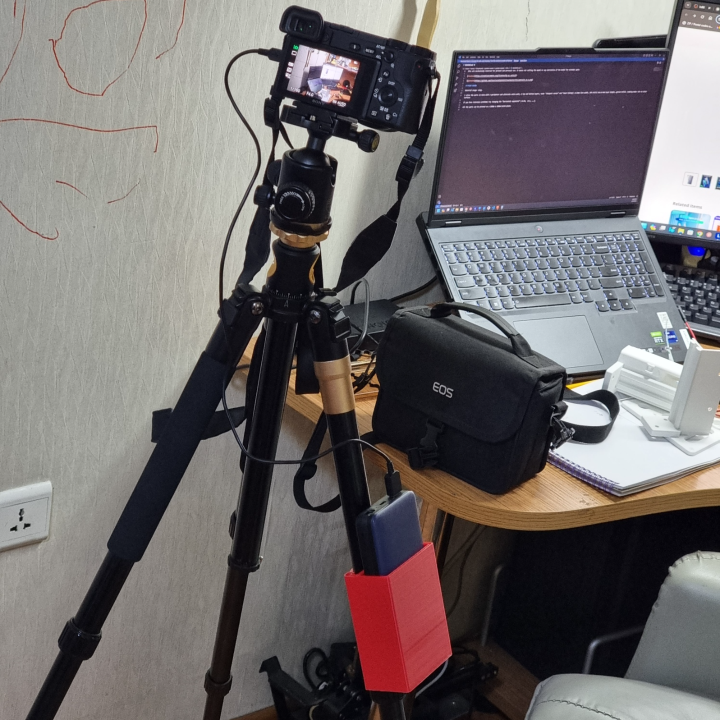 Power bank mount for tripod