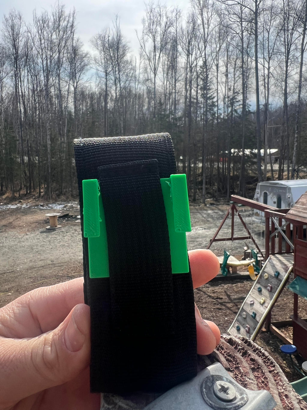 No Belt Multi-tool Helper
