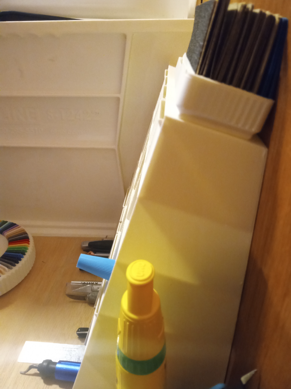 desk organizer shelf