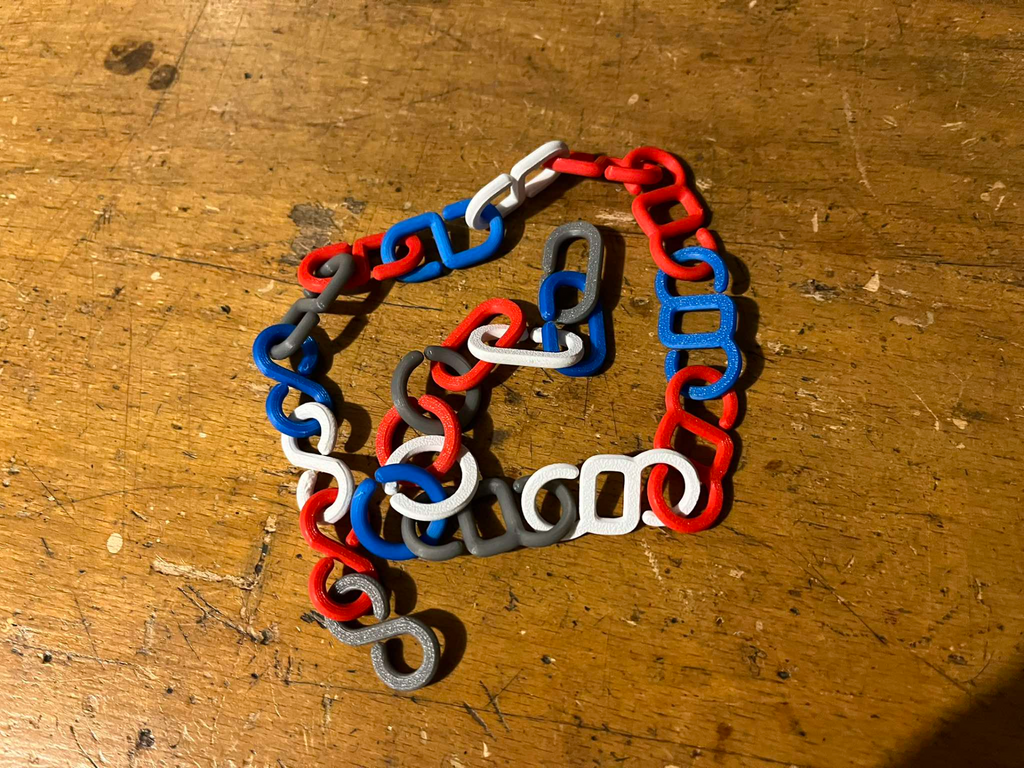 C-shaped, chain links