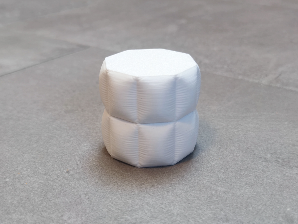 Customizable Cloth Box - Octa-Gone-Wild (Com Lic)