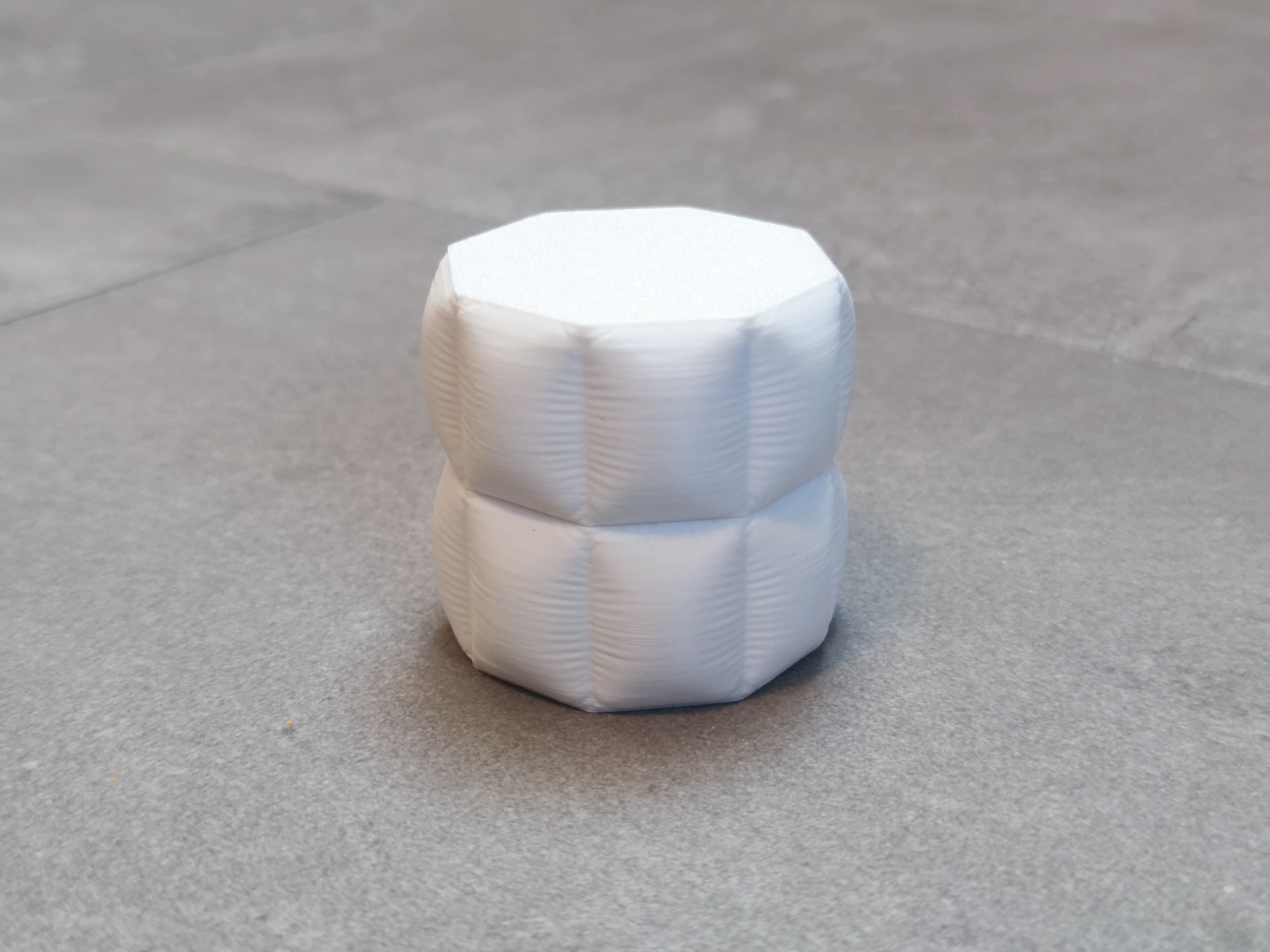 Customizable Cloth Box - Octa-Gone-Wild (Com Lic)