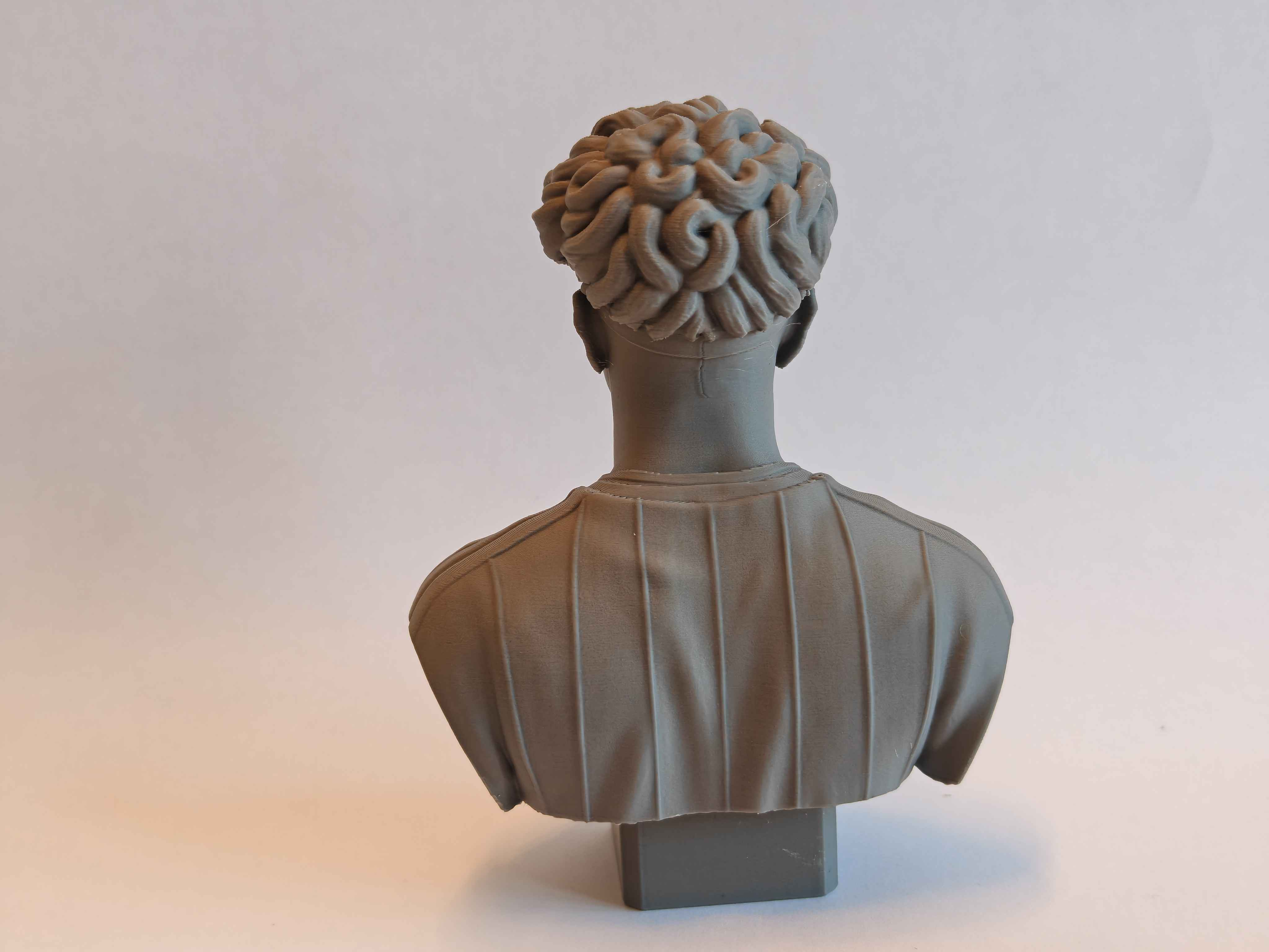 Lamine Yamal Bust / Statue
