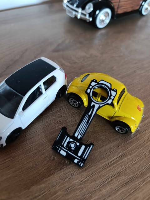 piston keychain