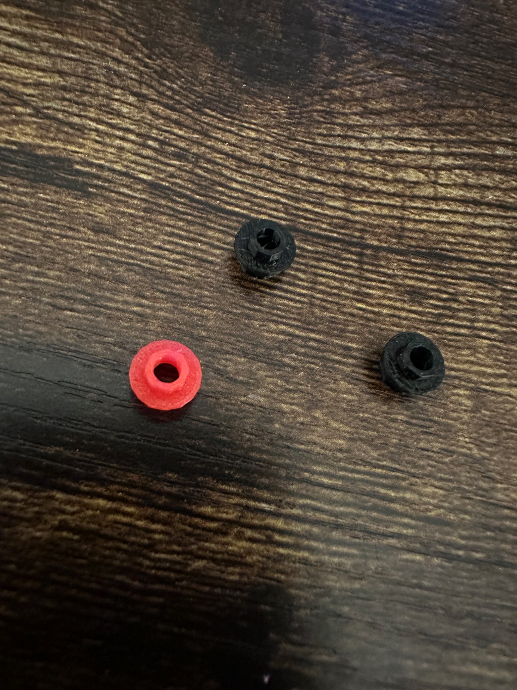 Brick 1x1 round plate - parts 4073 and 85861