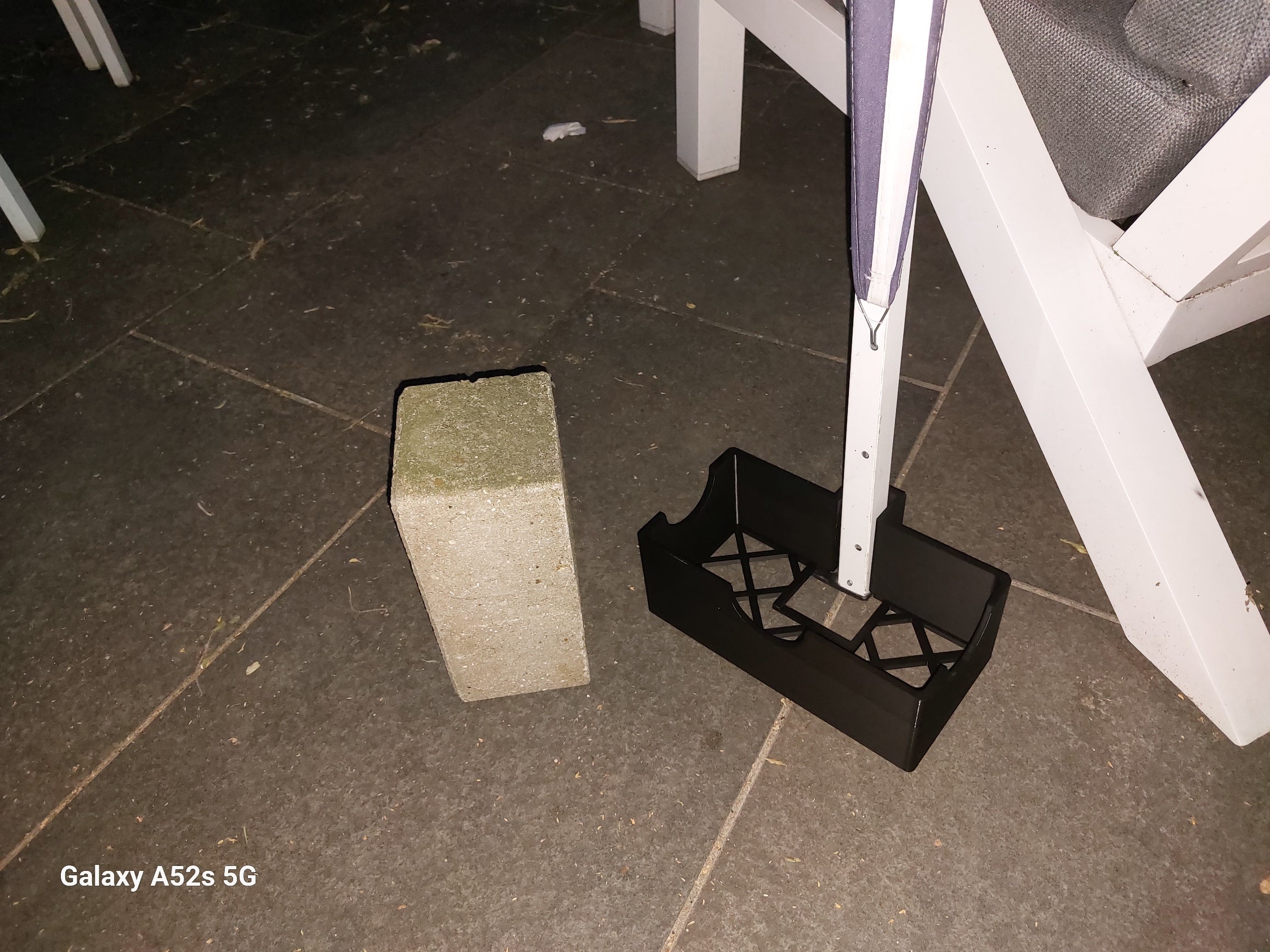 Brick Holder for Tent Leg – Wind Anchor