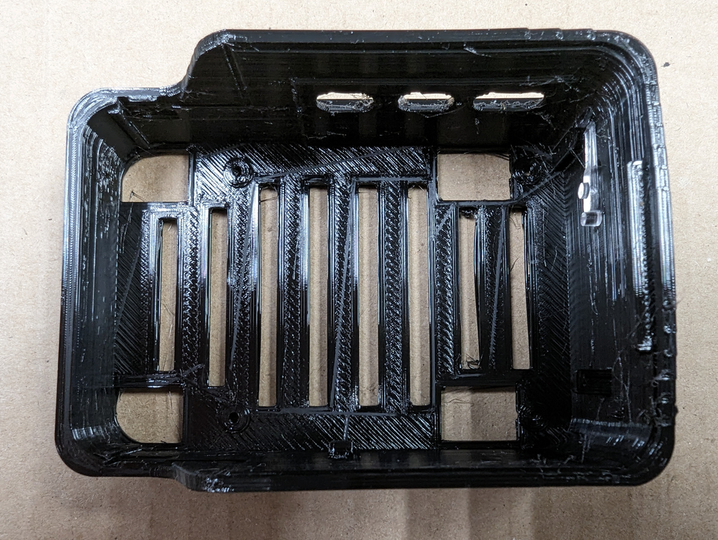Raspberry Pi5 pimoroni SSD case bottom