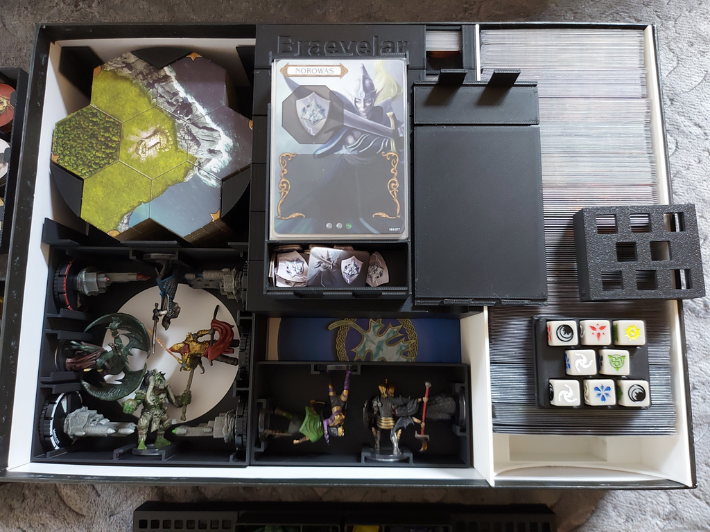 Ultimate Mage Knight insert in the Original Box
