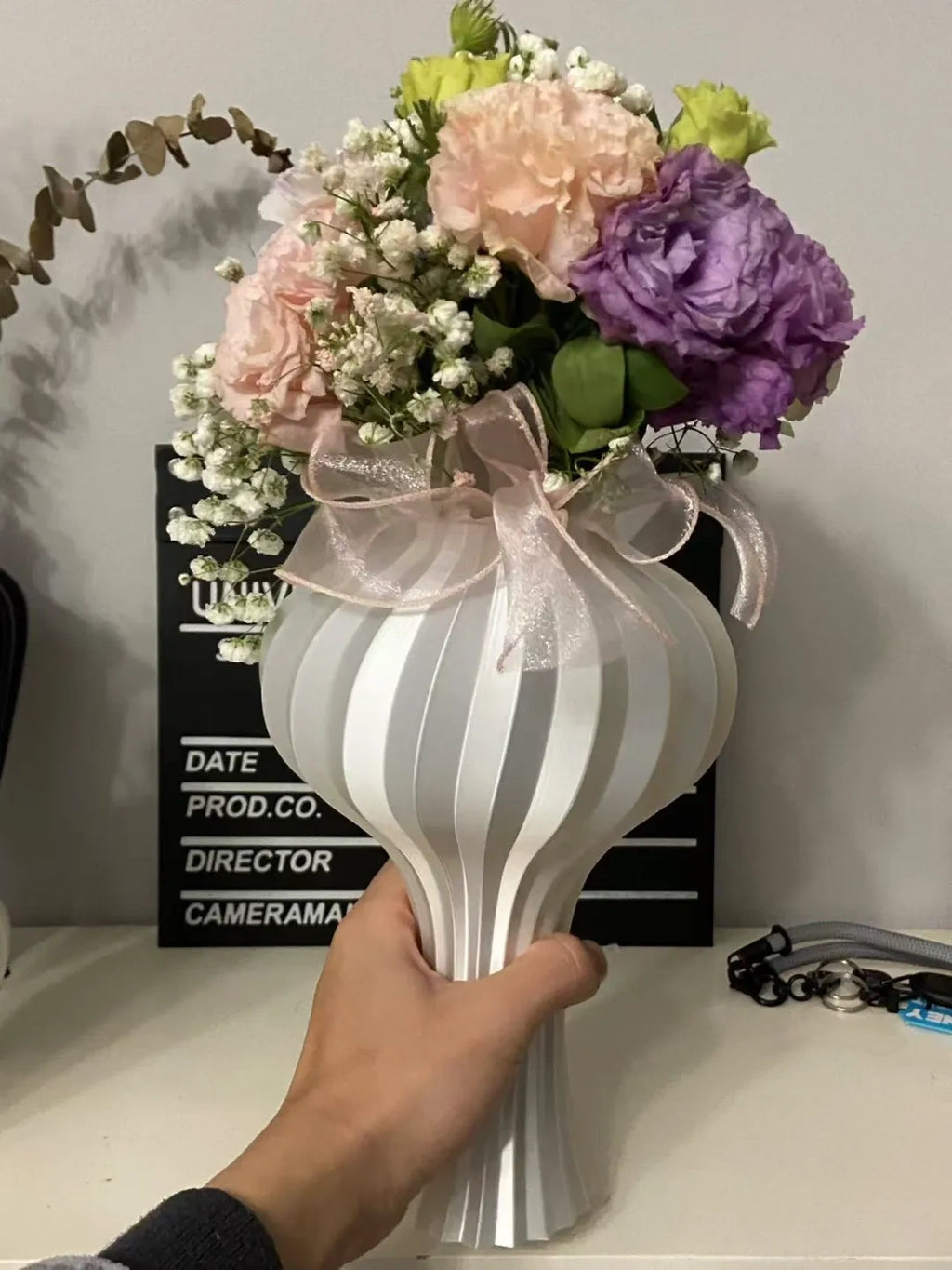 新春灯笼花瓶，ins风丝绸旋转花瓶。实用又应景的大花瓶一个。