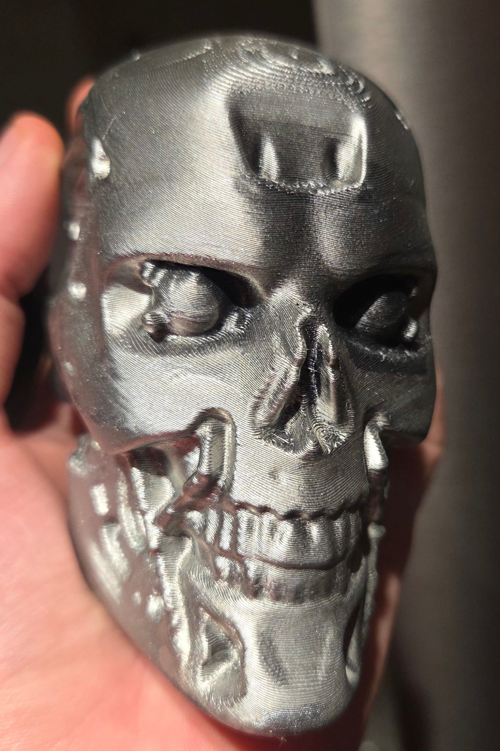 Terminator T-800 Skull (Use Supports to print!)