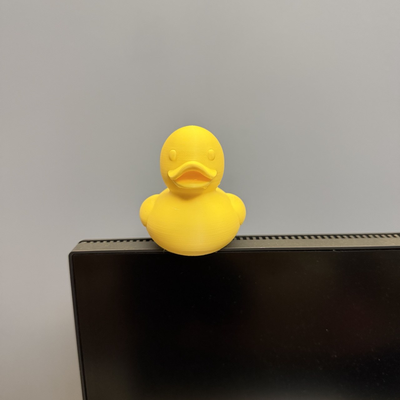 Roly-poly duck / Утка-неваляшка