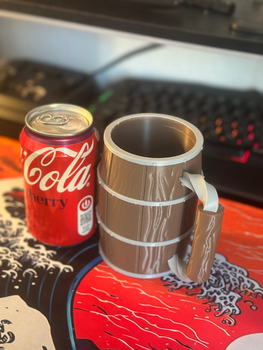 Handled Barrel Can Coozie with Texture - 330ml