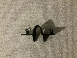 EYE GLASSESE HANGER