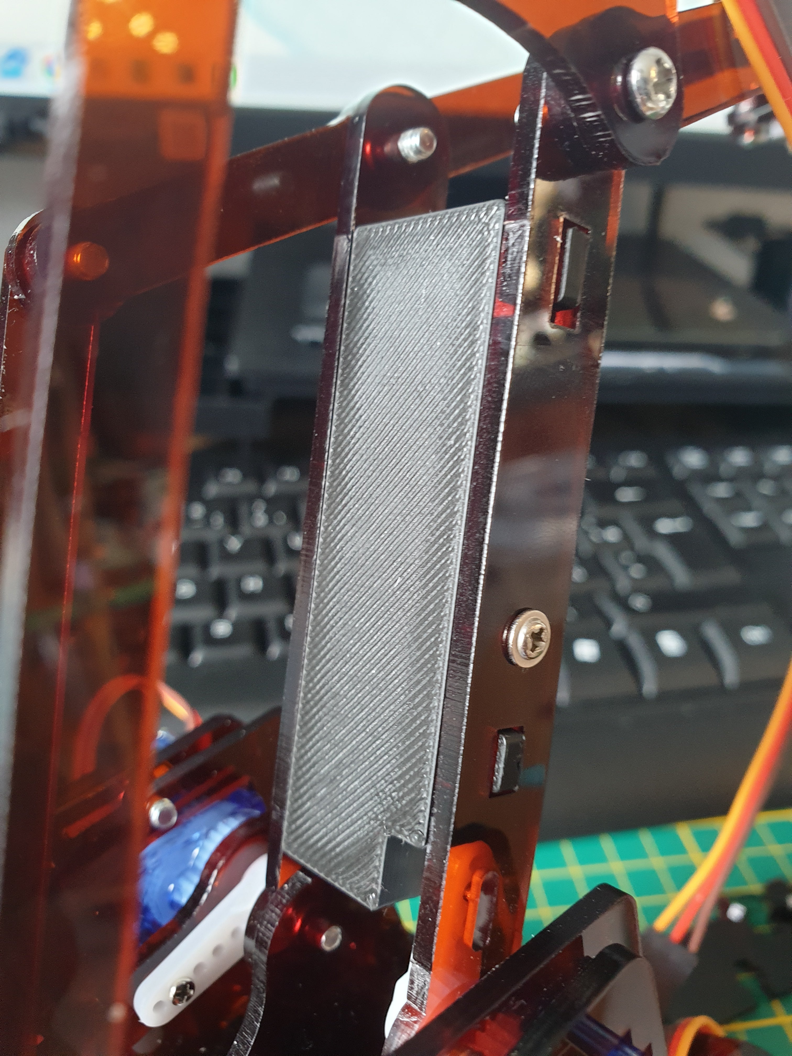 Pièce du bras central pince arm robot for arduino