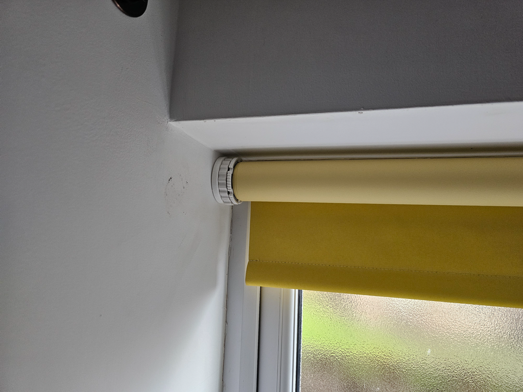 Roller blinds spacers (Blinds 2 Go)