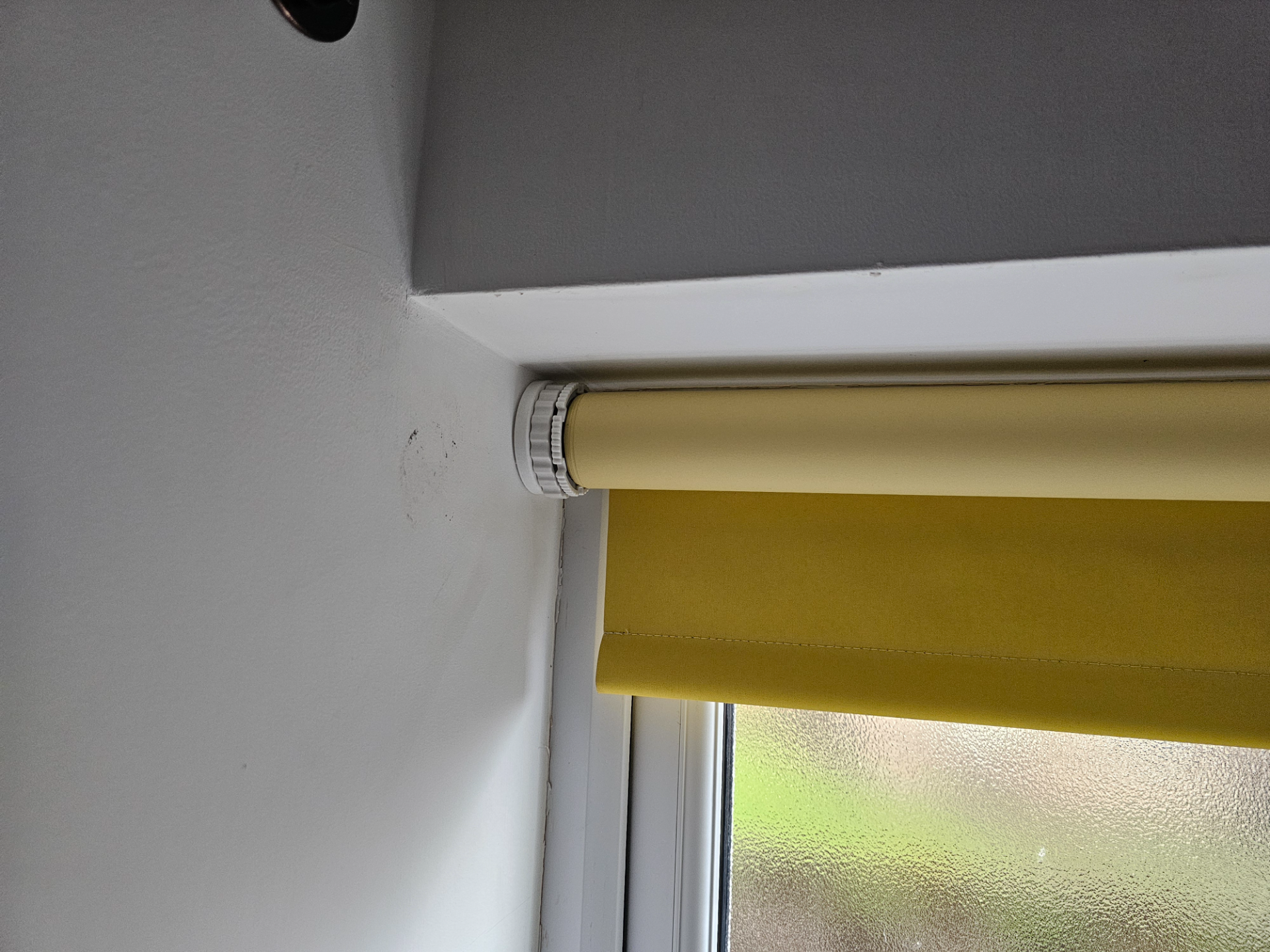 Roller blinds spacers (Blinds 2 Go)