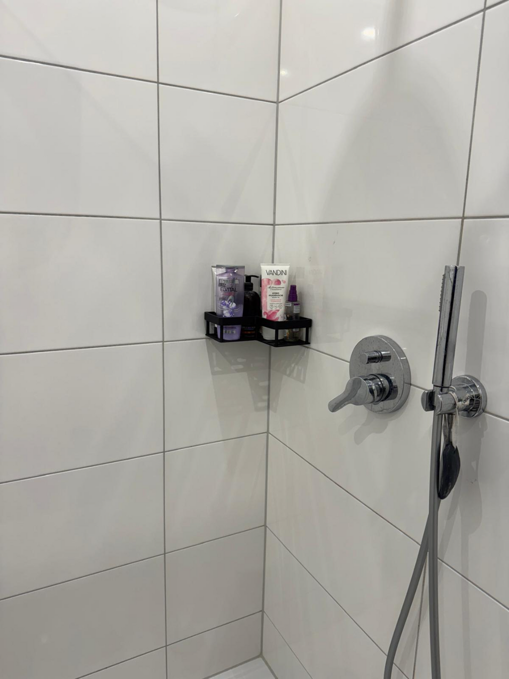Bathroom Corner Shelf (large)