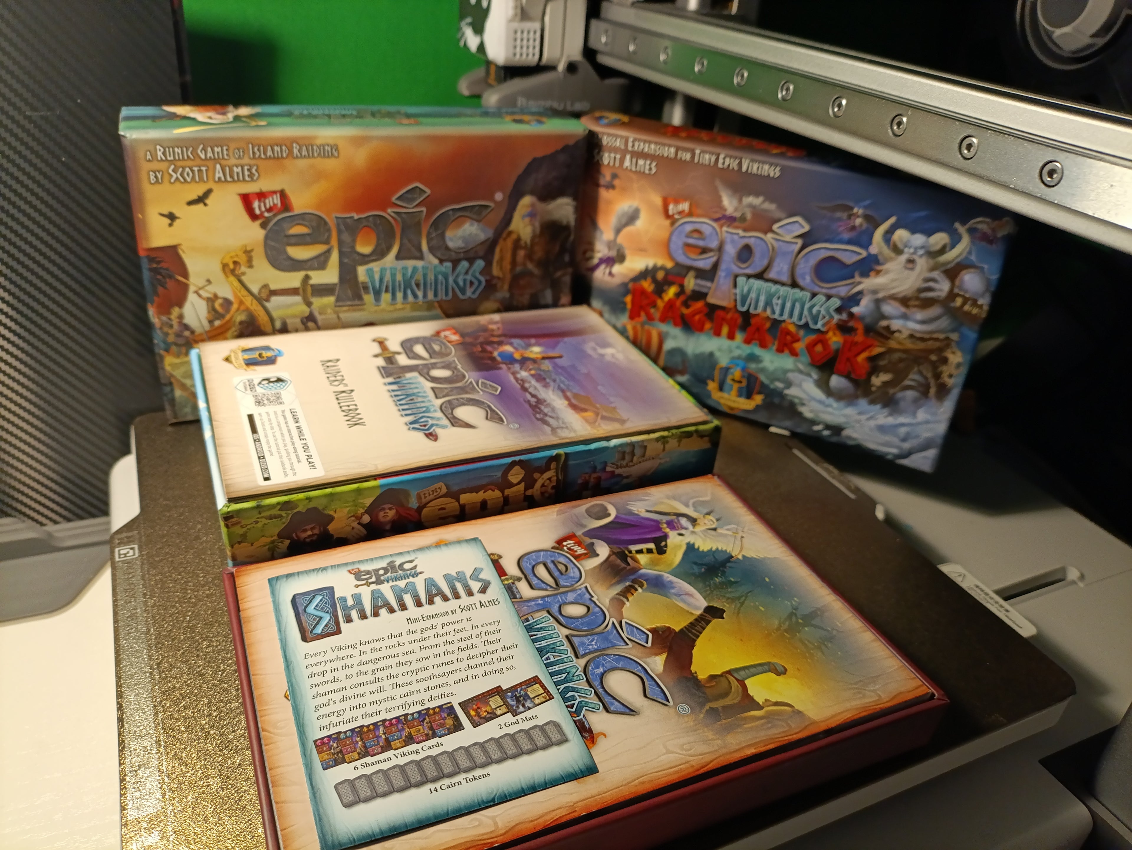 Tiny Epic Vikings Deluxe Insert Ragnarok Valkyrie