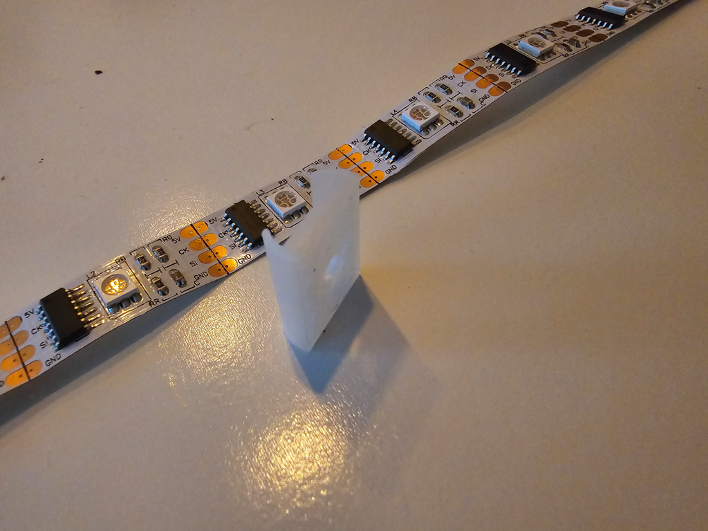 WS2801 / 12mm LED Clip - screwable LED Strip mount